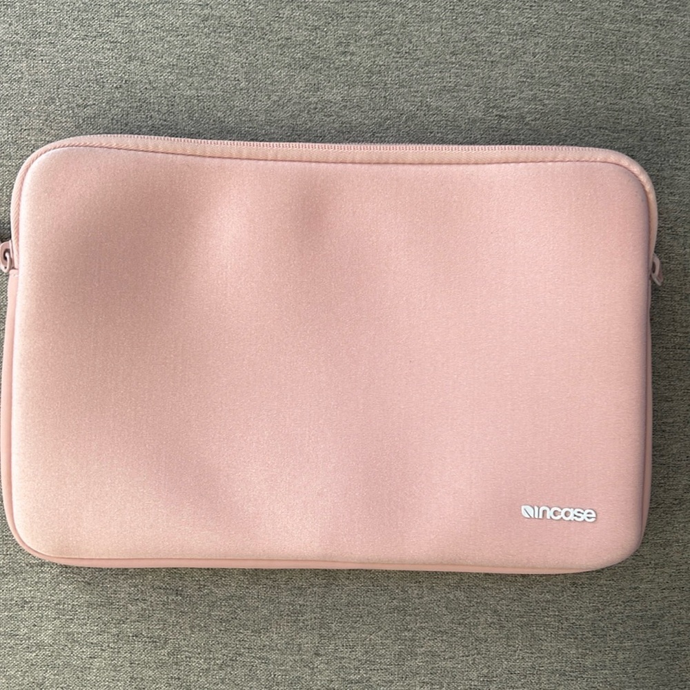 Incase Laptop Case